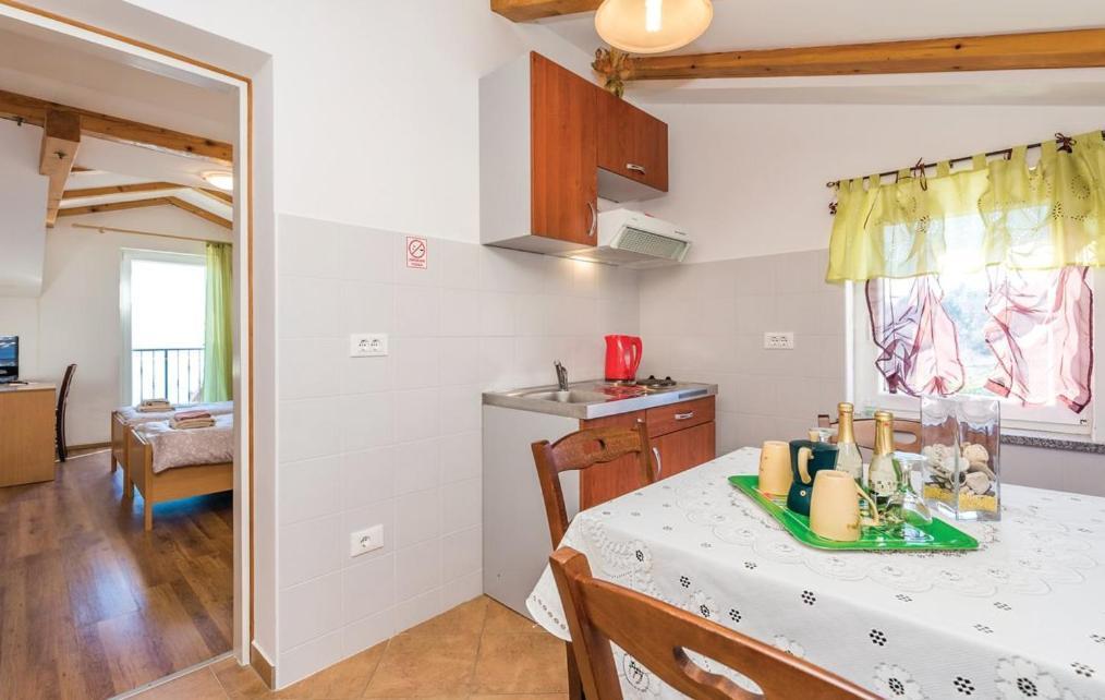 Apartments Franelli Brseč Exterior foto